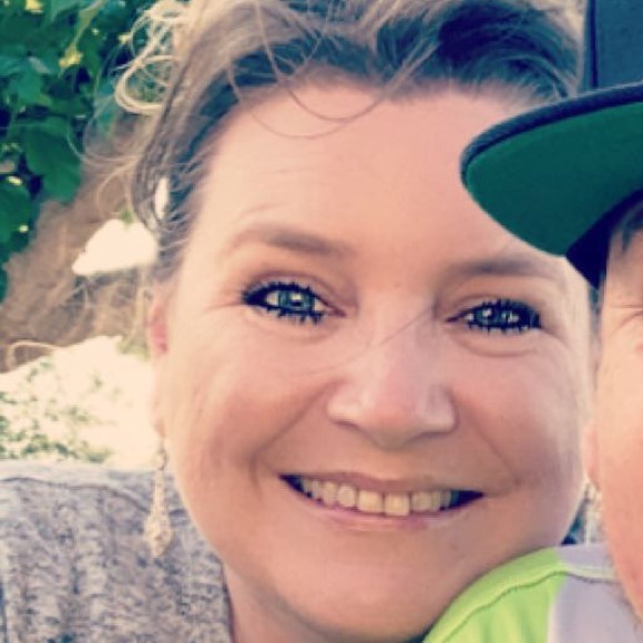 Meet your Posher, Michelle - Picture 1 of 1